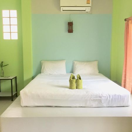 Sarin Guesthouse Ko Tao Exterior photo