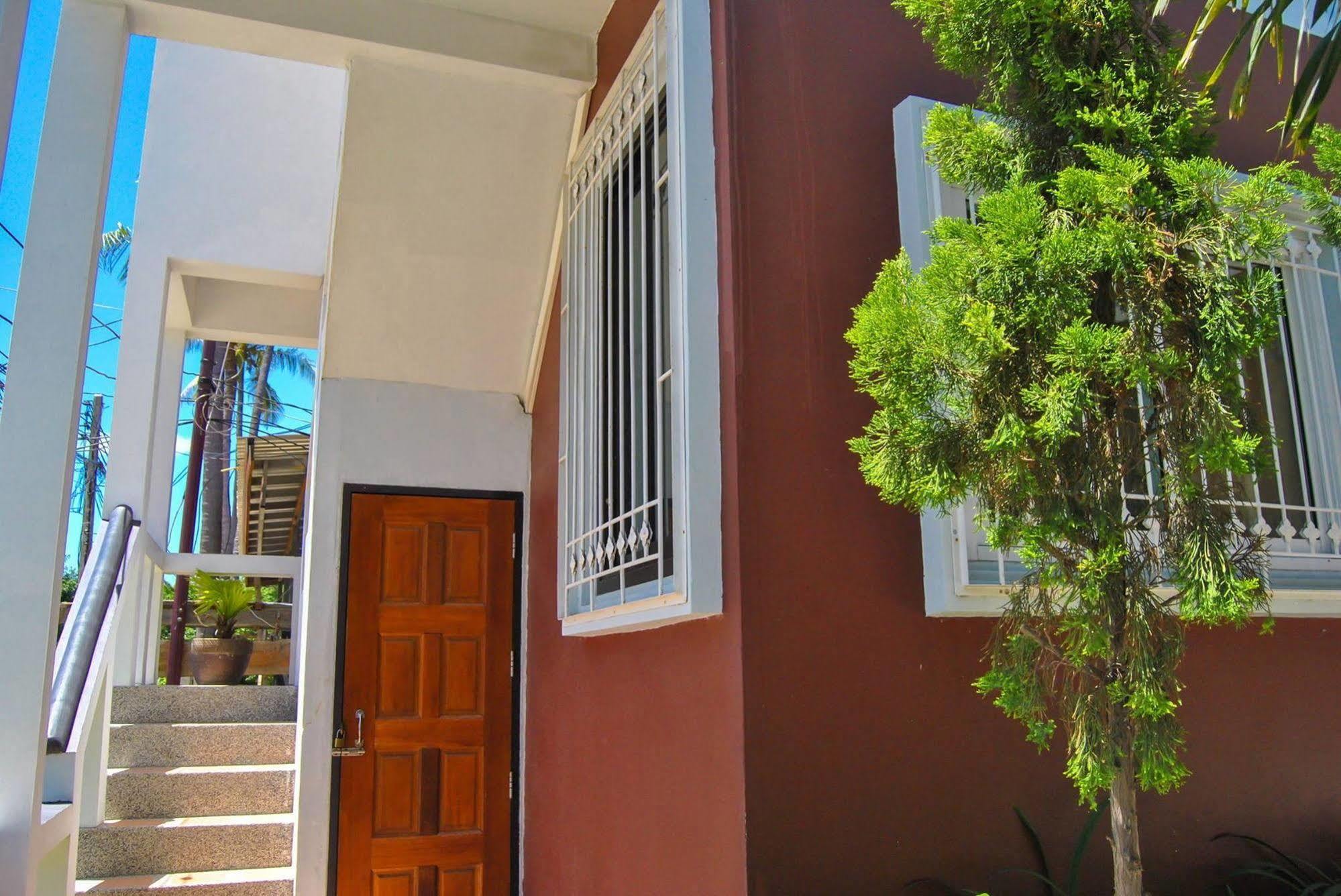 Sarin Guesthouse Ko Tao Exterior photo