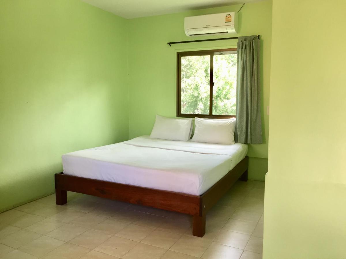 Sarin Guesthouse Ko Tao Exterior photo